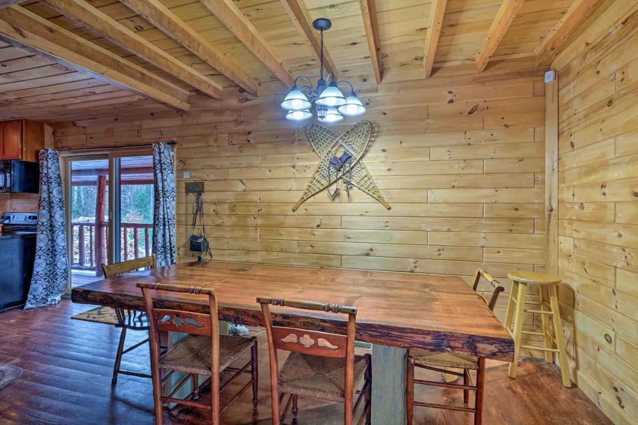 Secluded Johnsburg Retreat With Hot Tub And Fire Pit Villa Exterior photo